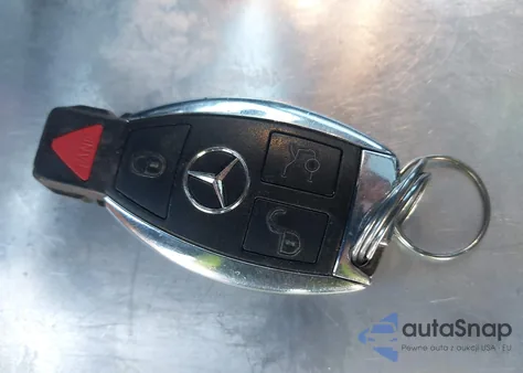 2016 Mercedes-Benz C 300 Sport 4Matic из США, поврежденный, VIN 55SWF4KB8GU100145